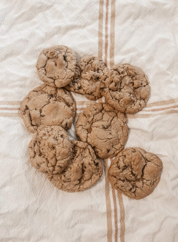 Joanna Gaines Chocolate Chip Cookie Recipe – THE ULTIMATE RECIPE!